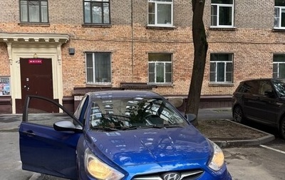 Hyundai Solaris II рестайлинг, 2013 год, 930 000 рублей, 1 фотография