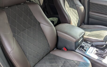 Toyota Land Cruiser Prado 150 рестайлинг 2, 2018 год, 4 250 000 рублей, 24 фотография