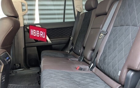 Toyota Land Cruiser Prado 150 рестайлинг 2, 2018 год, 4 250 000 рублей, 12 фотография