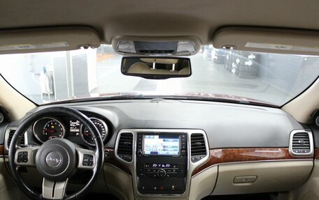 Jeep Grand Cherokee, 2011 год, 1 430 000 рублей, 10 фотография