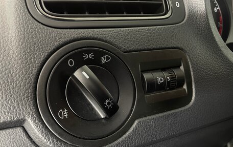 Volkswagen Polo VI (EU Market), 2015 год, 1 222 000 рублей, 20 фотография