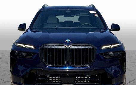 BMW X7, 2022 год, 7 800 003 рублей, 2 фотография