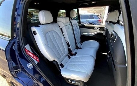 BMW X7, 2022 год, 7 800 003 рублей, 17 фотография