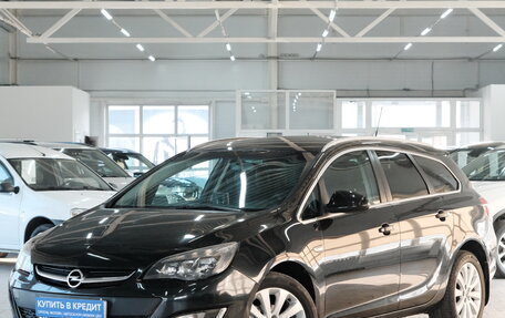 Opel Astra J, 2013 год, 899 000 рублей, 4 фотография