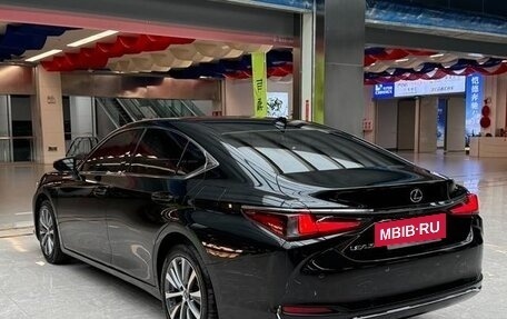 Lexus ES VII, 2022 год, 3 250 000 рублей, 8 фотография