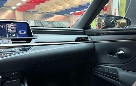 Lexus ES VII, 2022 год, 3 250 000 рублей, 22 фотография