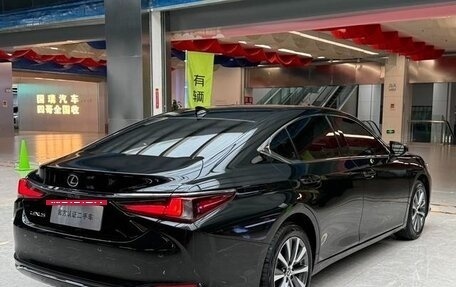 Lexus ES VII, 2022 год, 3 250 000 рублей, 9 фотография