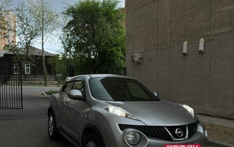 Nissan Juke II, 2010 год, 980 000 рублей, 2 фотография