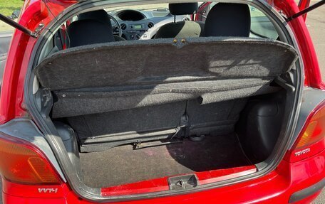 Toyota Yaris I рестайлинг, 2003 год, 256 000 рублей, 7 фотография