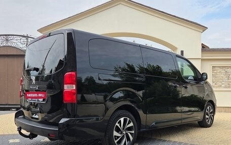 Peugeot Traveller I, 2020 год, 2 500 000 рублей, 9 фотография