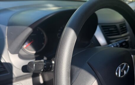 Hyundai Solaris II рестайлинг, 2014 год, 695 000 рублей, 11 фотография