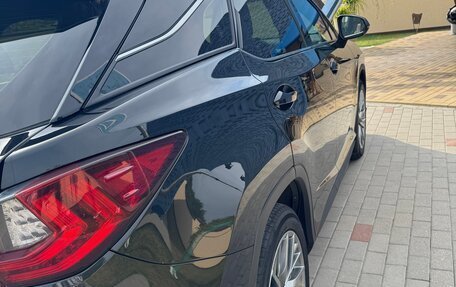 Lexus RX IV рестайлинг, 2019 год, 3 650 000 рублей, 5 фотография