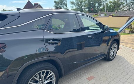 Lexus RX IV рестайлинг, 2019 год, 3 650 000 рублей, 6 фотография