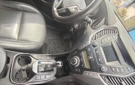 Hyundai Santa Fe III рестайлинг, 2014 год, 2 000 000 рублей, 12 фотография