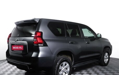 Toyota Land Cruiser Prado 150 рестайлинг 2, 2020 год, 4 317 000 рублей, 5 фотография