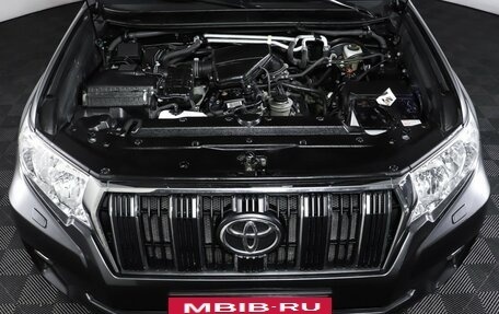 Toyota Land Cruiser Prado 150 рестайлинг 2, 2020 год, 4 317 000 рублей, 9 фотография