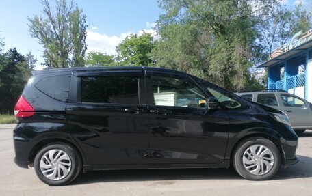 Honda Freed II, 2020 год, 1 800 000 рублей, 2 фотография