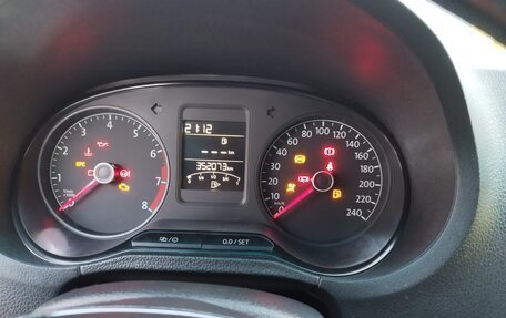 Volkswagen Polo VI (EU Market), 2015 год, 520 000 рублей, 15 фотография