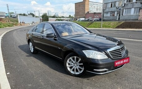 Mercedes-Benz S-Класс, 2012 год, 1 550 000 рублей, 2 фотография