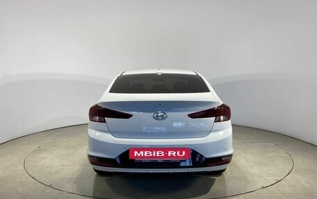 Hyundai Elantra VI рестайлинг, 2019 год, 1 699 000 рублей, 7 фотография