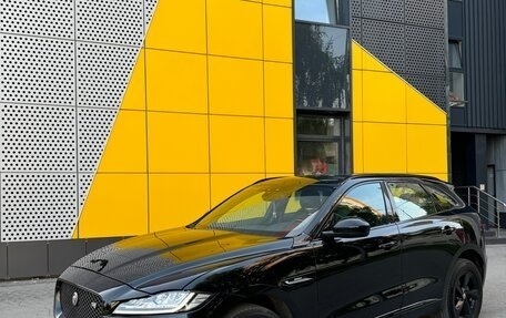 Jaguar F-Pace, 2020 год, 3 850 000 рублей, 2 фотография