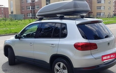 Volkswagen Tiguan I, 2011 год, 950 000 рублей, 3 фотография