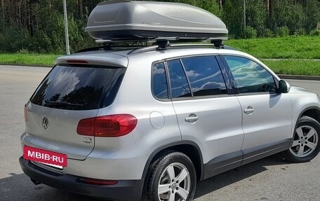 Volkswagen Tiguan I, 2011 год, 950 000 рублей, 4 фотография