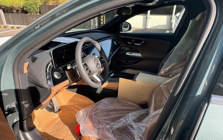 Mercedes-Benz E-Класс, 2025 год, 10 750 000 рублей, 13 фотография