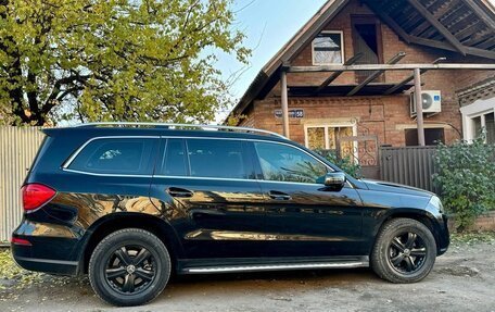 Mercedes-Benz GL-Класс, 2015 год, 3 500 000 рублей, 8 фотография