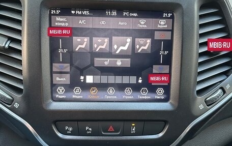 Jeep Cherokee, 2018 год, 2 600 000 рублей, 18 фотография