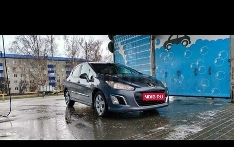Peugeot 308 II, 2011 год, 680 000 рублей, 2 фотография