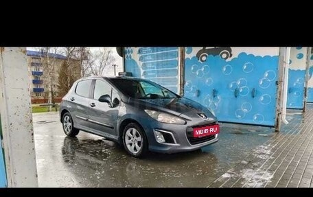 Peugeot 308 II, 2011 год, 680 000 рублей, 4 фотография