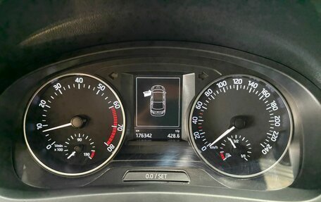 Skoda Rapid I, 2015 год, 750 000 рублей, 7 фотография