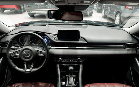 Mazda 6, 2021 год, 2 790 000 рублей, 18 фотография