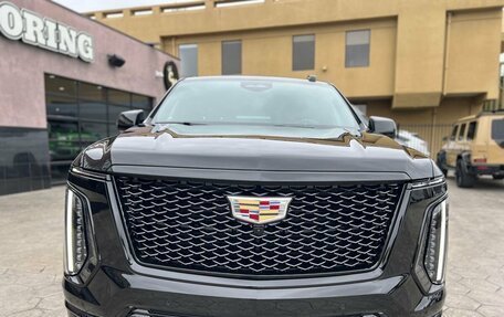 Cadillac Escalade V, 2025 год, 19 900 000 рублей, 8 фотография