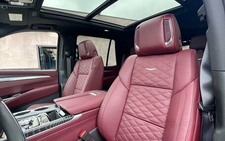 Cadillac Escalade V, 2025 год, 19 900 000 рублей, 9 фотография