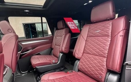 Cadillac Escalade V, 2025 год, 19 900 000 рублей, 11 фотография