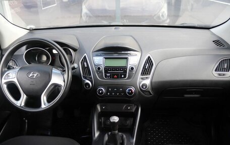 Hyundai ix35 I рестайлинг, 2012 год, 1 102 000 рублей, 15 фотография