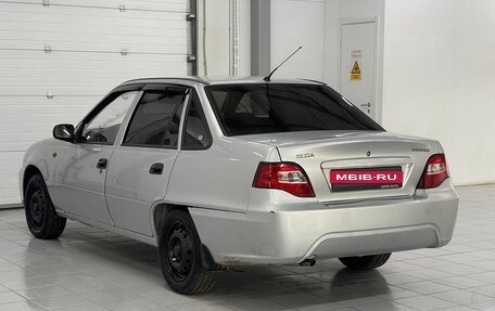 Daewoo Nexia I рестайлинг, 2010 год, 299 000 рублей, 6 фотография
