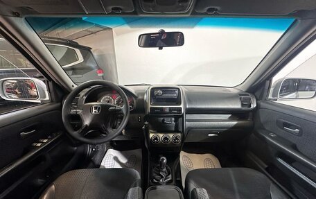 Honda CR-V II рестайлинг, 2004 год, 625 000 рублей, 15 фотография