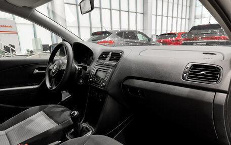 Volkswagen Polo VI (EU Market), 2012 год, 740 000 рублей, 15 фотография