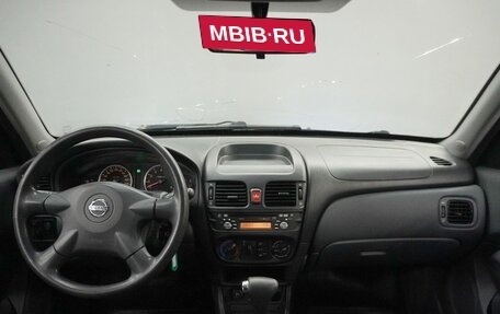 Nissan Almera, 2005 год, 381 000 рублей, 9 фотография