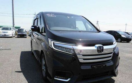 Honda Stepwgn IV, 2019 год, 2 500 000 рублей, 5 фотография
