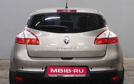 Renault Megane III, 2011 год, 685 000 рублей, 6 фотография