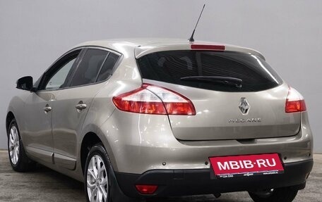 Renault Megane III, 2011 год, 685 000 рублей, 7 фотография