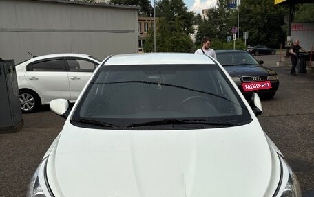 Hyundai Solaris II рестайлинг, 2013 год, 700 000 рублей, 8 фотография