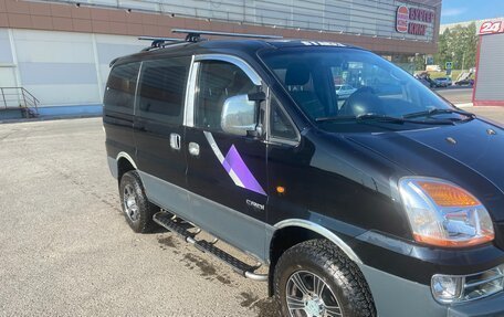 Hyundai Starex I рестайлинг, 2004 год, 1 300 000 рублей, 3 фотография