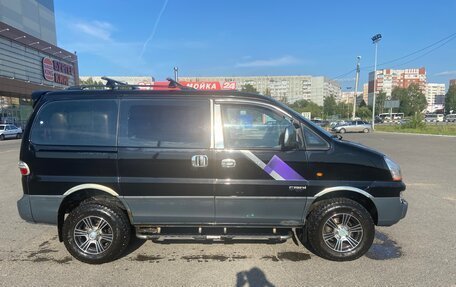 Hyundai Starex I рестайлинг, 2004 год, 1 300 000 рублей, 4 фотография