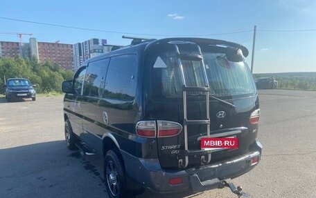 Hyundai Starex I рестайлинг, 2004 год, 1 300 000 рублей, 7 фотография