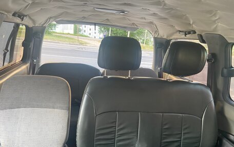 Hyundai Starex I рестайлинг, 2004 год, 1 300 000 рублей, 12 фотография